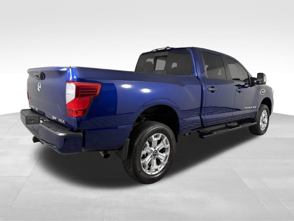 Used 2024 Nissan Titan SV w/ SV Convenience Package AWD/4WD image 7