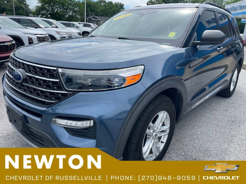 Used 2020 Ford Explorer XLT w/ Equipment Group 202A RWD image 3