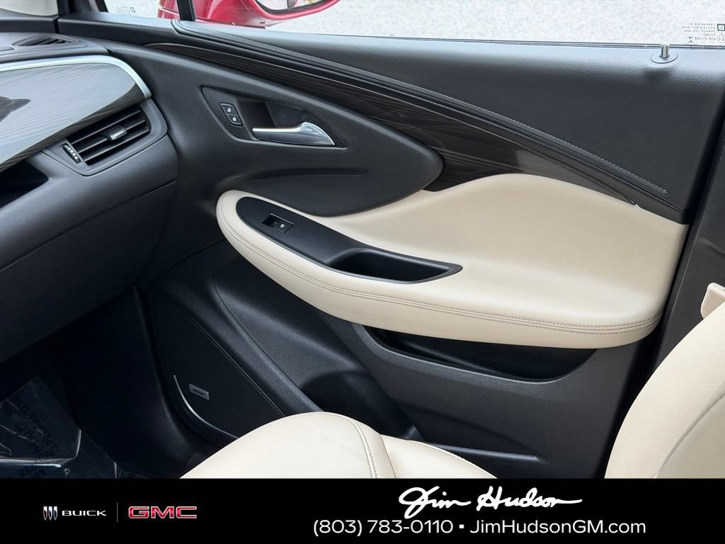 Used 2020 Buick Envision Premium w/ Driver Confidence Package AWD/4WD image 33