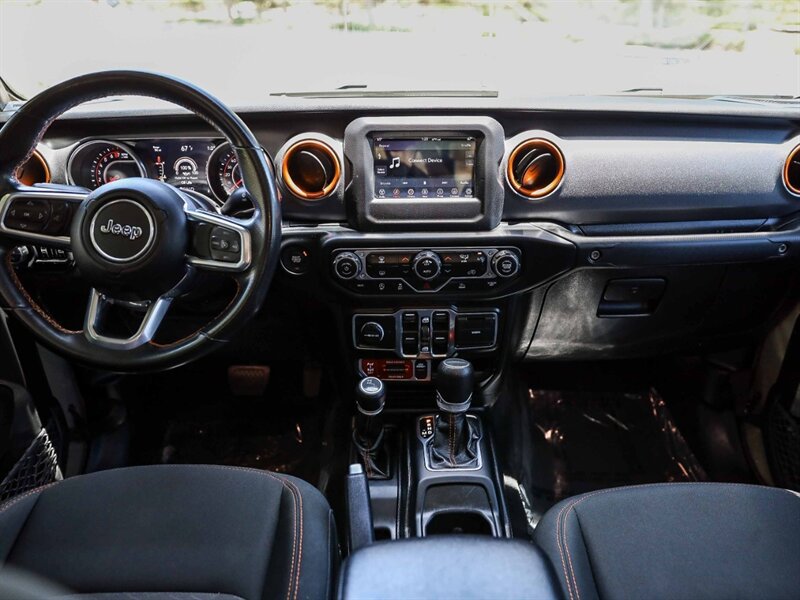 Used 2020 Jeep Gladiator Mojave w/ LED Lighting Group AWD/4WD image 17