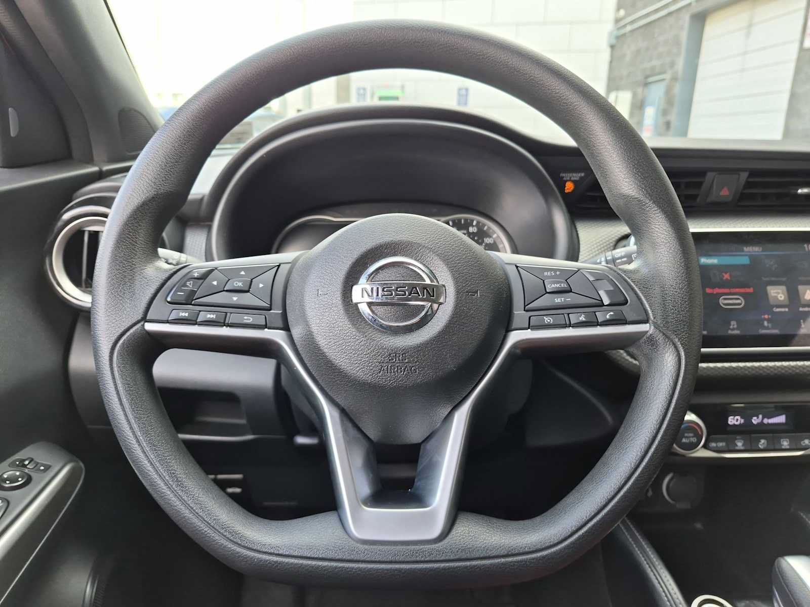 Used 2019 Nissan Kicks SV FWD image 21