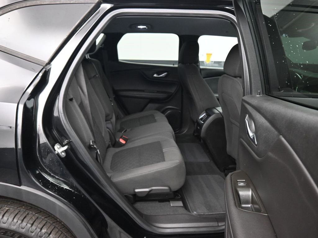Used 2022 Chevrolet Blazer LT image 35