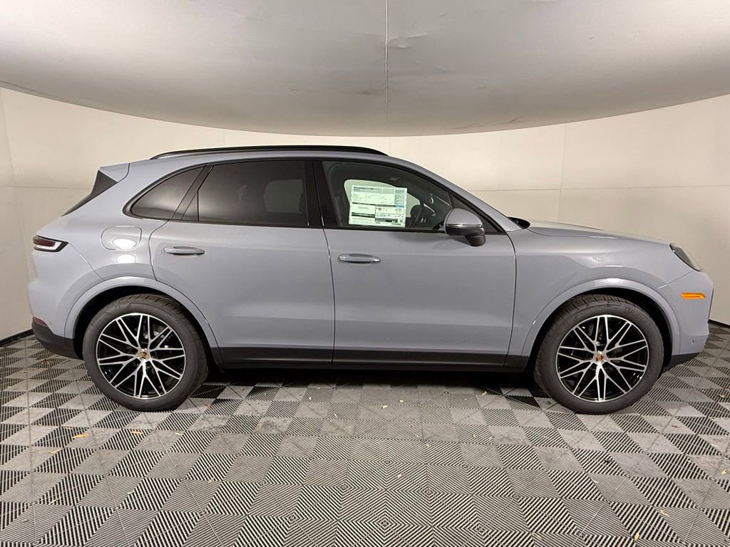 New 2026 Porsche Cayenne image 8