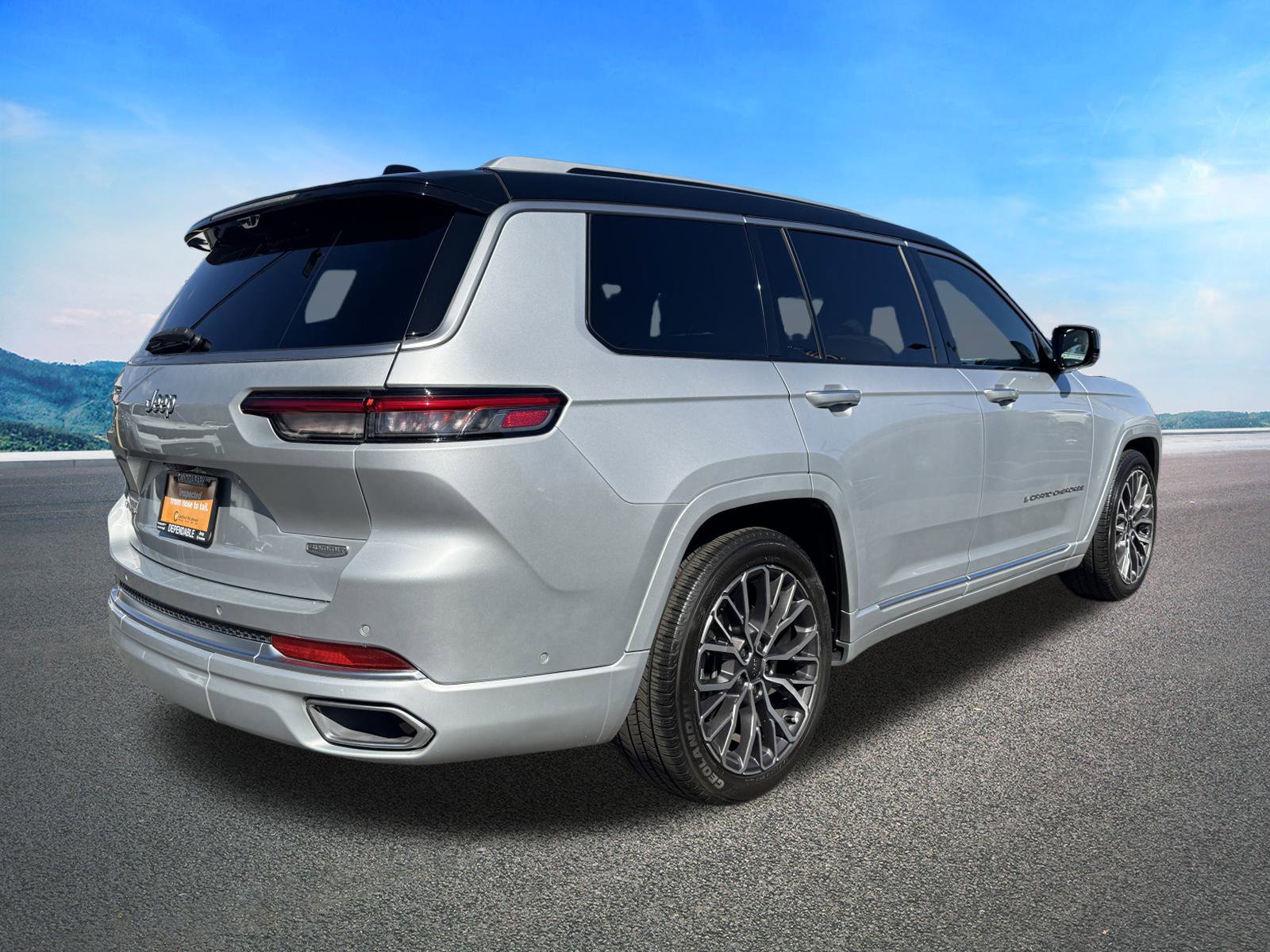 Certified 2021 Jeep Grand Cherokee L Summit AWD/4WD image 10