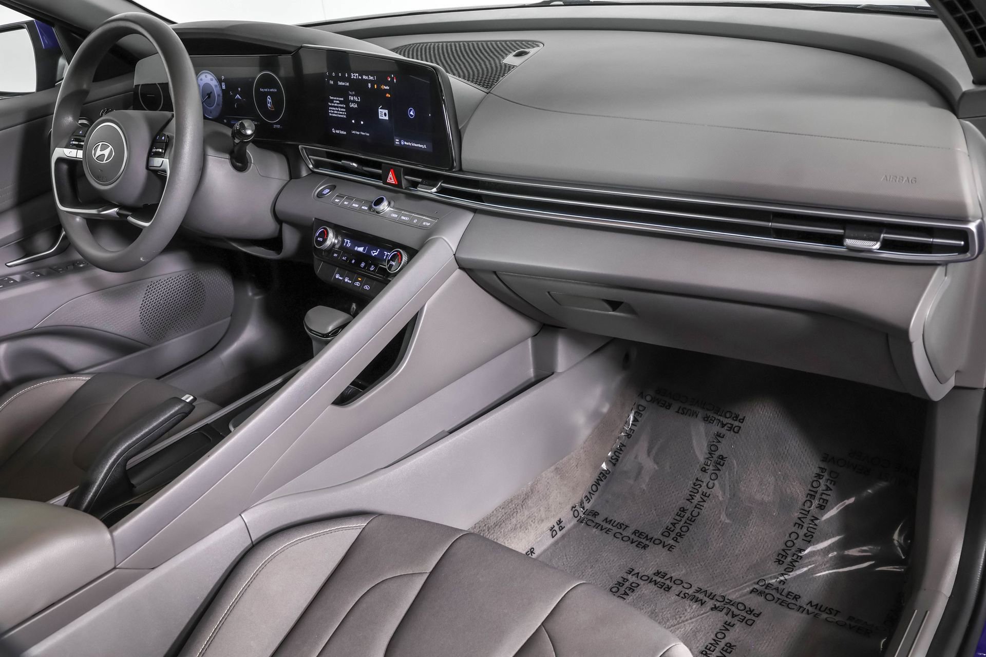 Used 2024 Hyundai Elantra SEL image 44