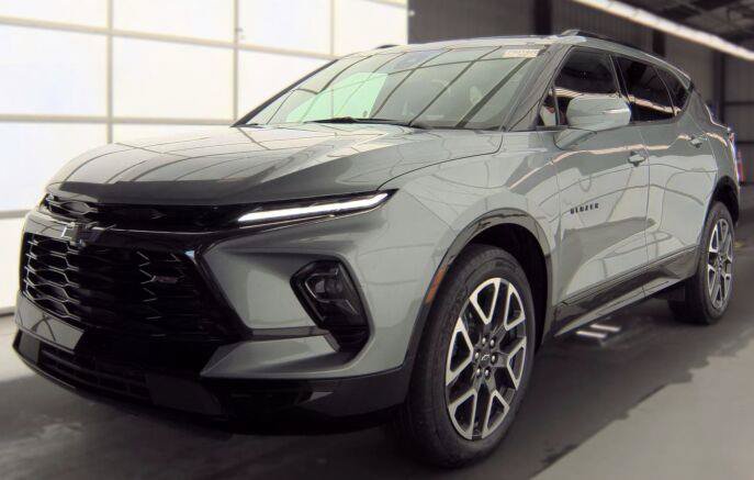 Used 2025 Chevrolet Blazer RS