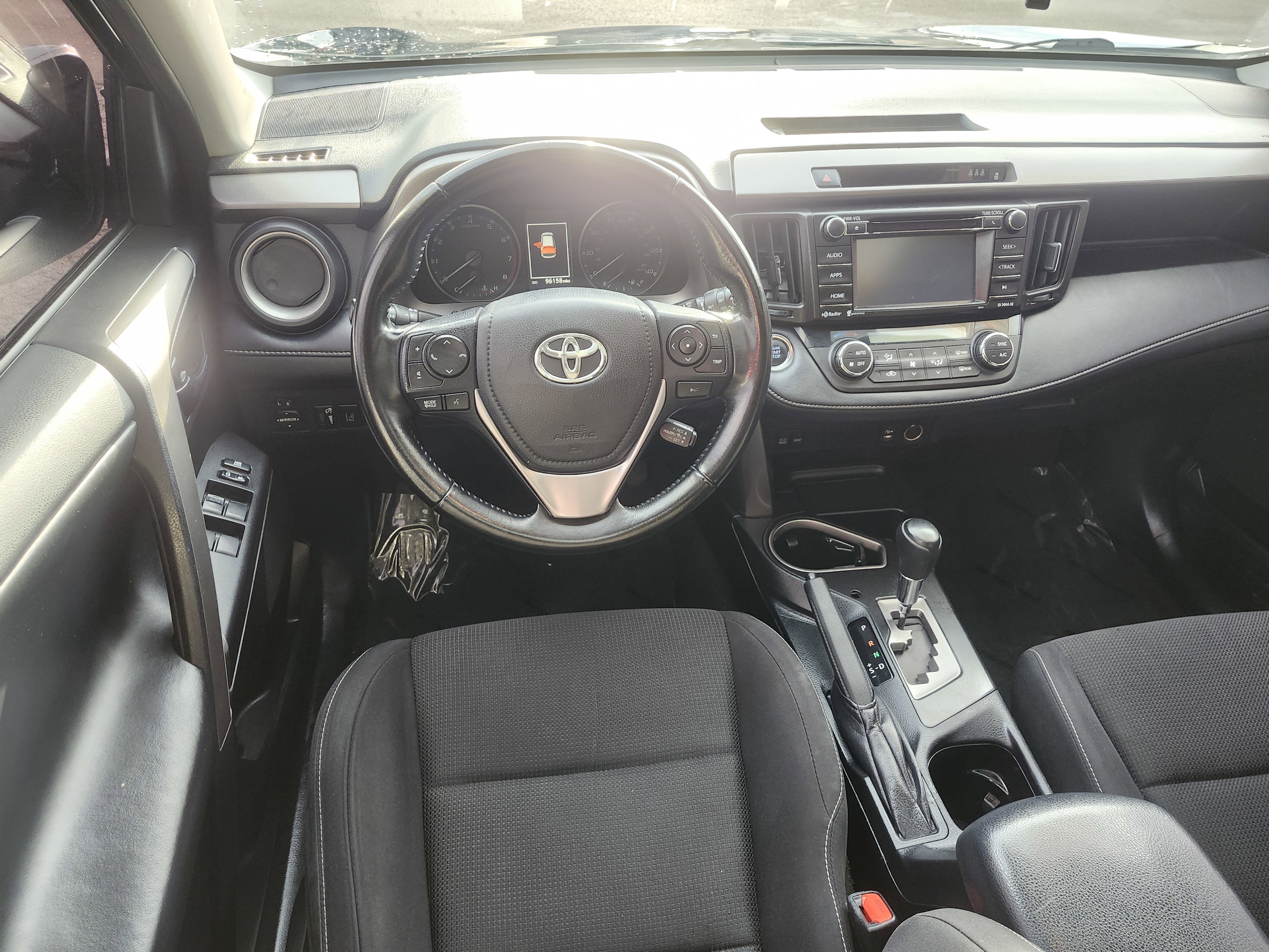 Used 2018 Toyota RAV4 XLE w/ Plus Extra Value Package AWD/4WD image 23