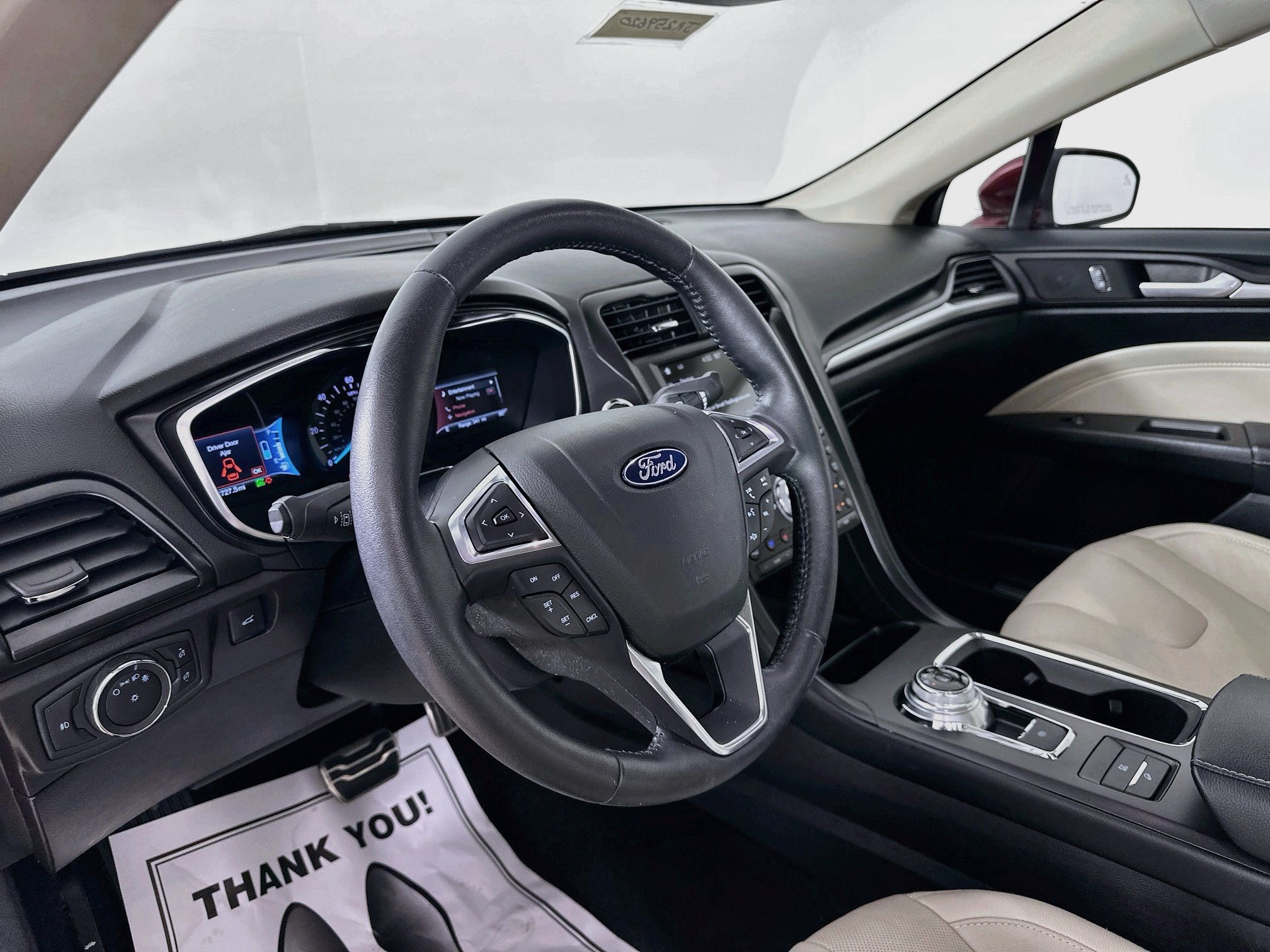 Used 2018 Ford Fusion Titanium FWD image 9