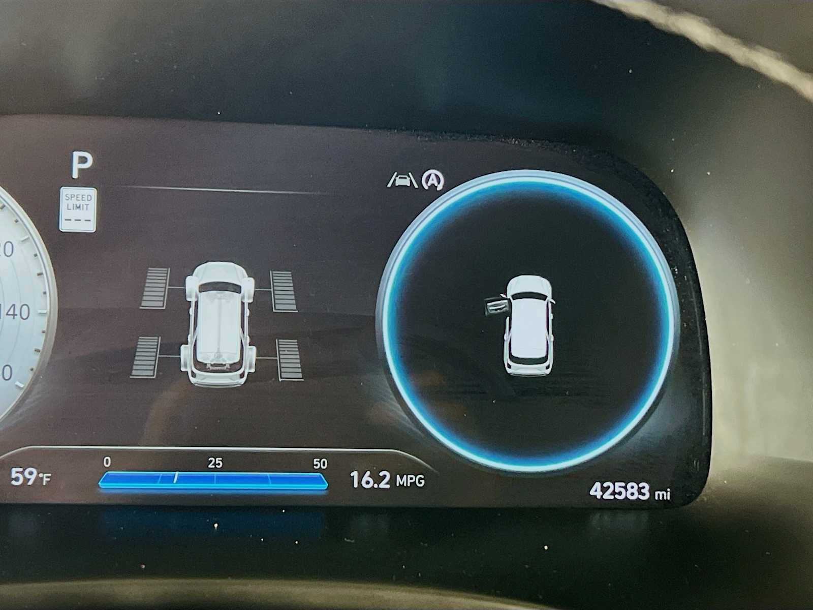 Used 2023 Hyundai Palisade Calligraphy image 12