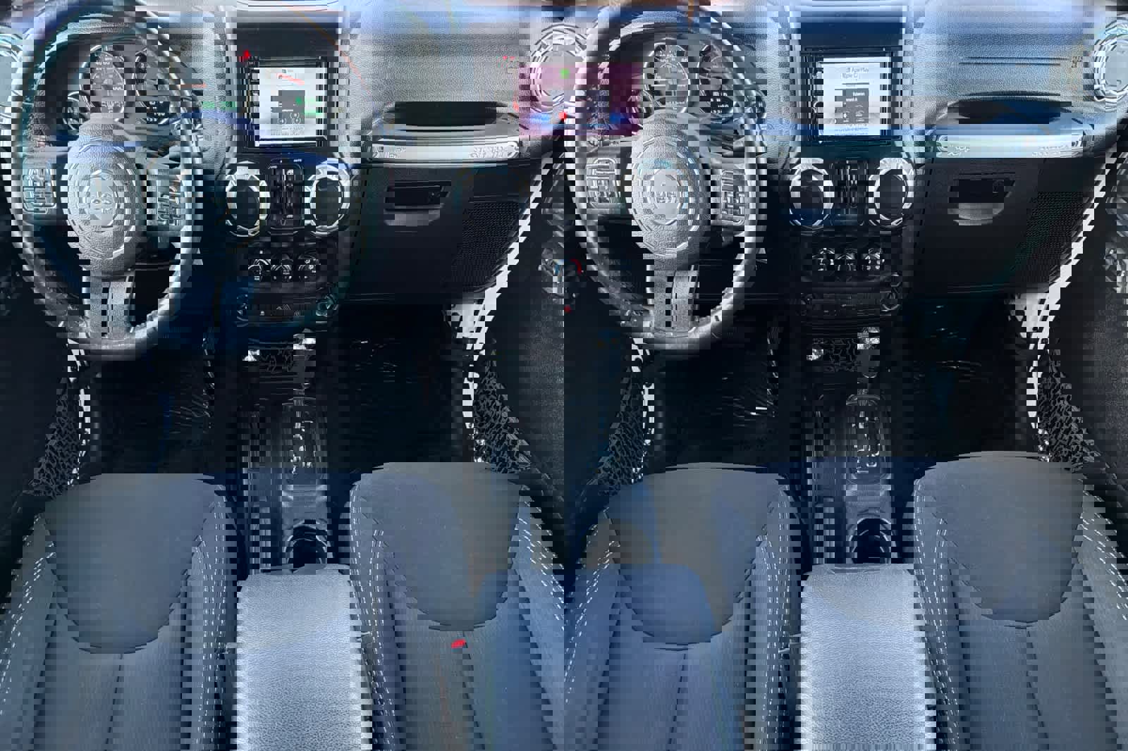 Used 2014 Jeep Wrangler Unlimited Sahara w/ Connectivity Group image 3