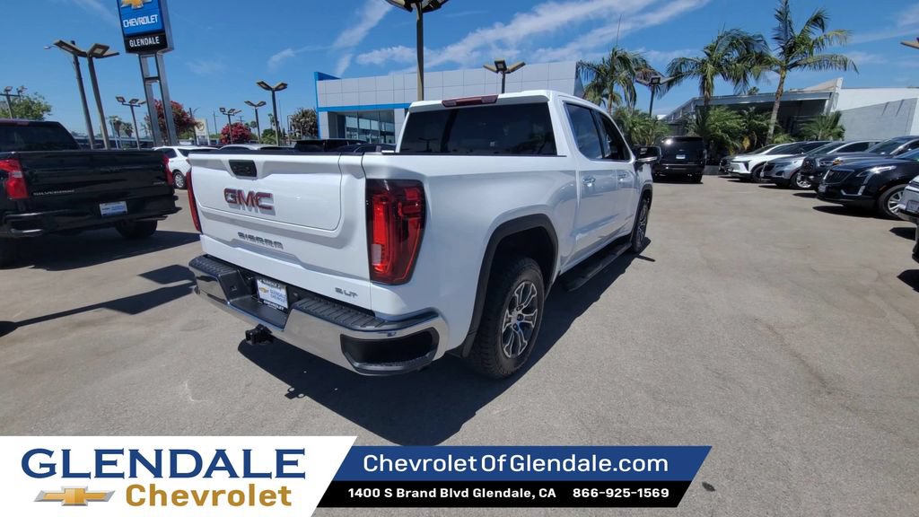 Certified 2025 GMC Sierra 1500 SLT RWD image 7