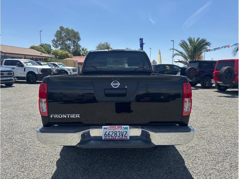 Used 2016 Nissan Frontier S RWD image 6