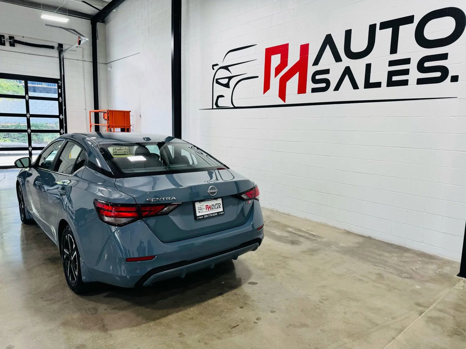 Used 2025 Nissan Sentra SV w/ All-Weather Package image 2