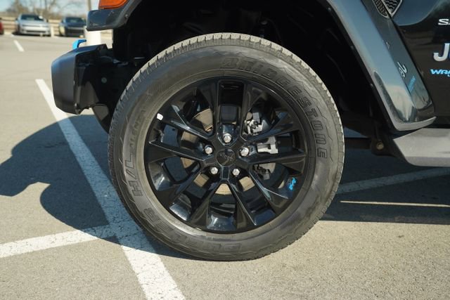 Used 2022 Jeep Wrangler Unlimited Sahara 4xe w/ Cold Weather Group image 11