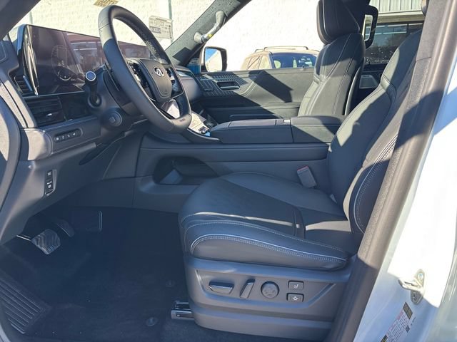 New 2026 INFINITI QX80 Autograph w/ Premium Cargo Package AWD/4WD image 11