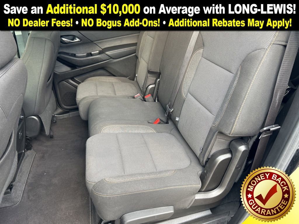 Used 2020 Chevrolet Traverse LT image 18