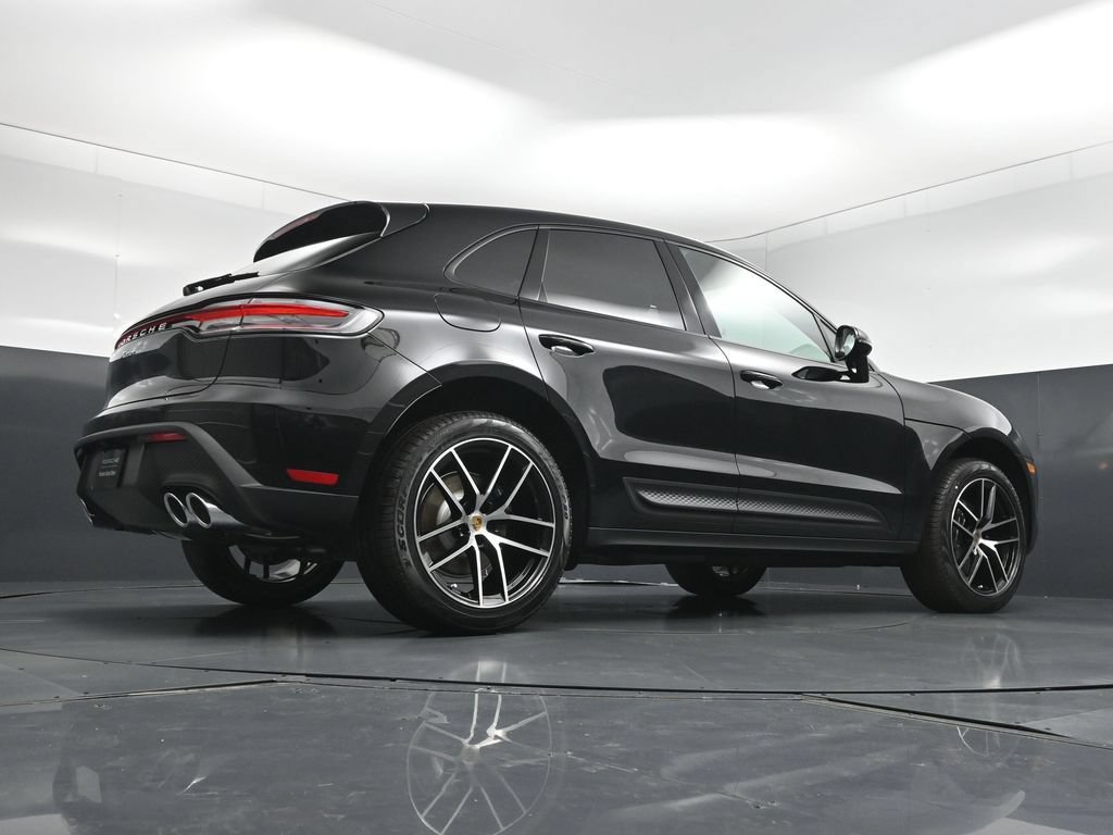 New 2026 Porsche Macan AWD/4WD image 26