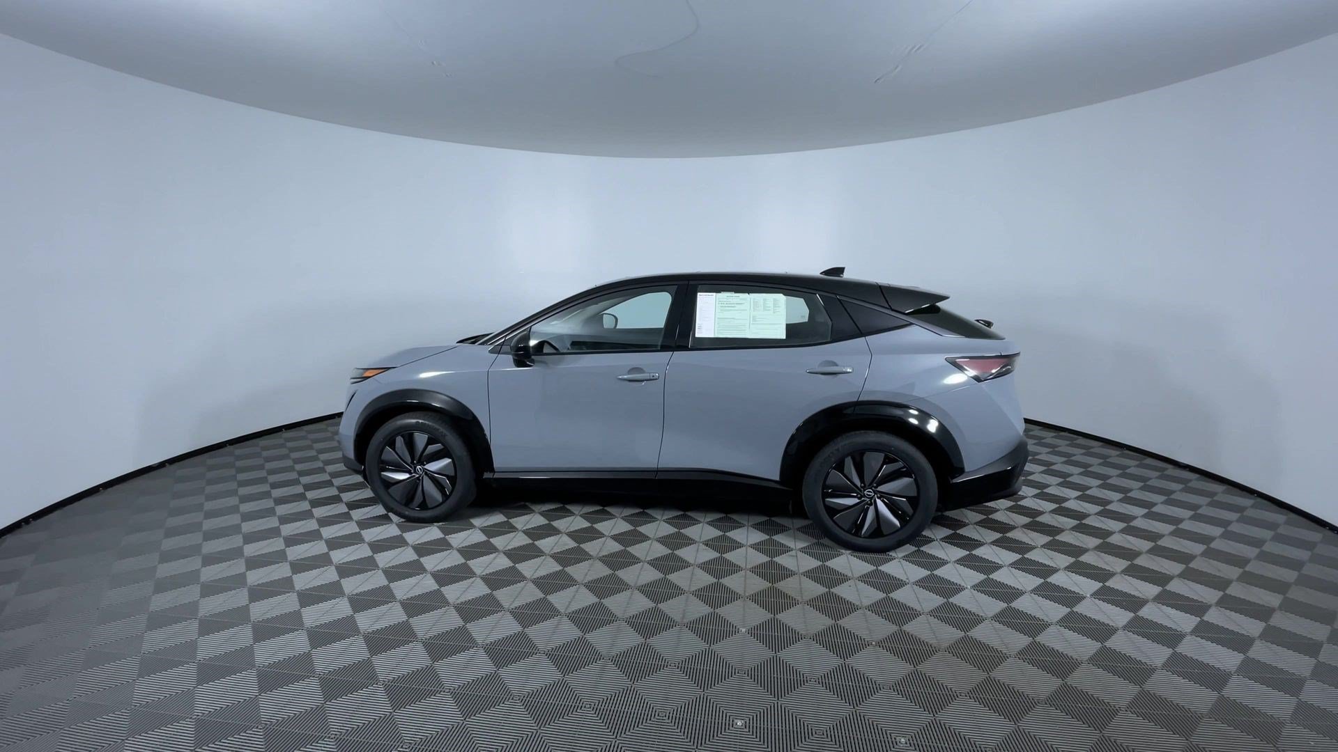 Certified 2024 Nissan Ariya AWD image 6