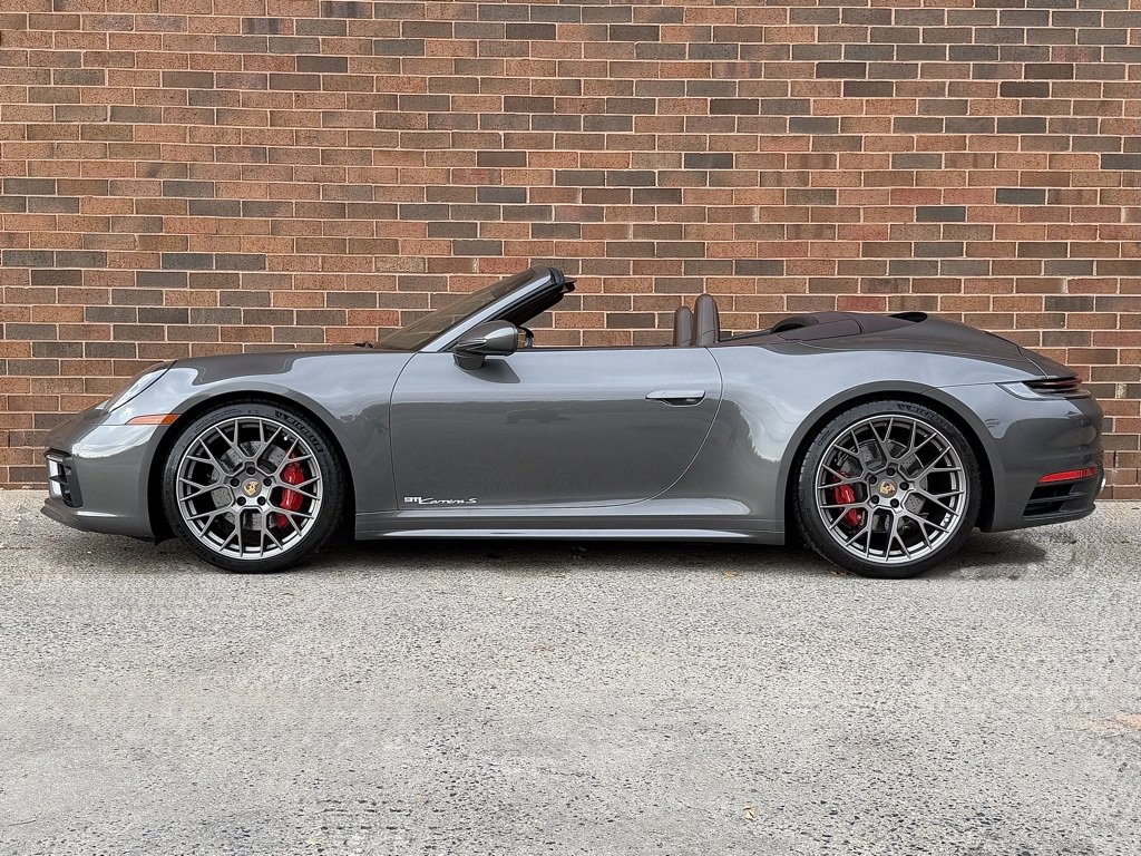 Certified 2024 Porsche 911 Carrera S image 2
