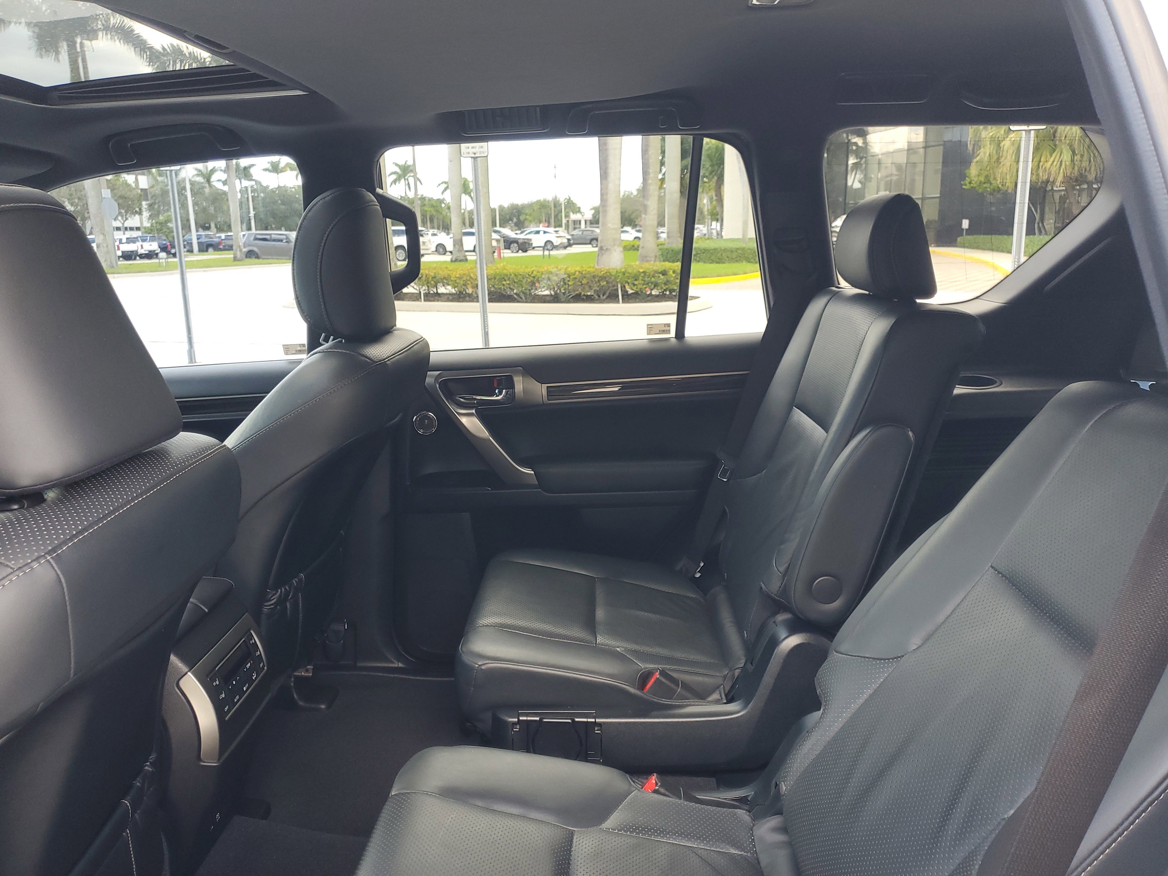 Used 2023 Lexus GX 460 Luxury image 15