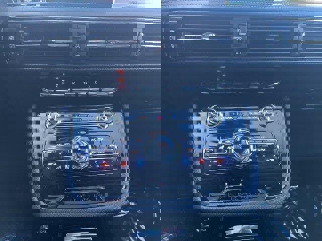 Used 2022 Lincoln Corsair AWD w/ Premium Package image 35