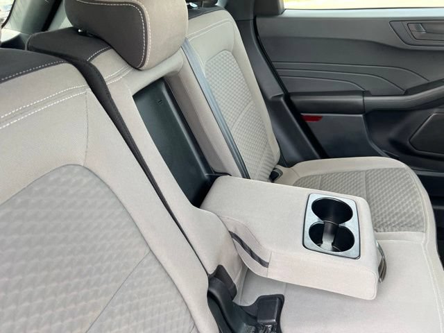 Used 2022 Ford Escape SE w/ SE Sport Appearance Package FWD image 26