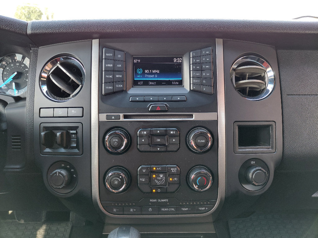 Used 2016 Ford Expedition XL w/ Equipment Group 101A AWD/4WD image 22