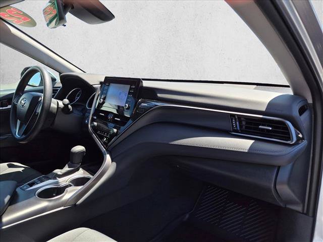 Used 2022 Toyota Camry LE FWD image 19