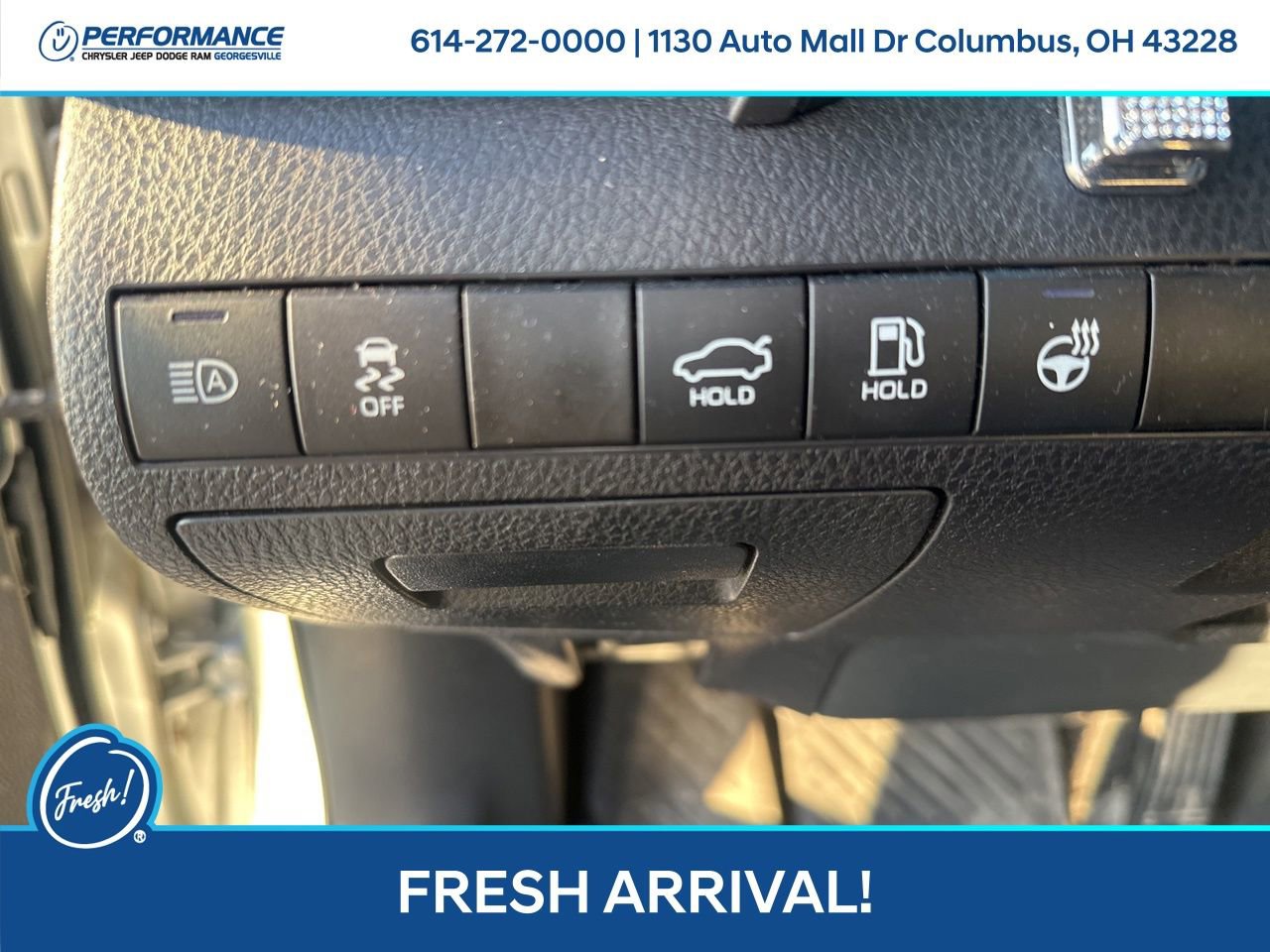 Used 2021 Toyota Camry XSE image 14