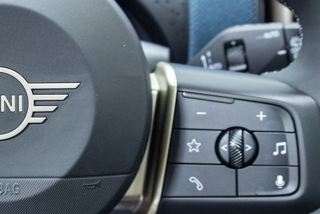 Used 2025 MINI Cooper Countryman S image 15