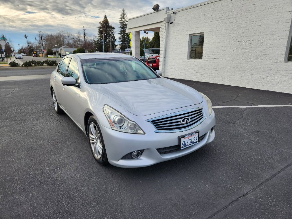 Used 2011 INFINITI G37 Journey w/ Premium Pkg image 7