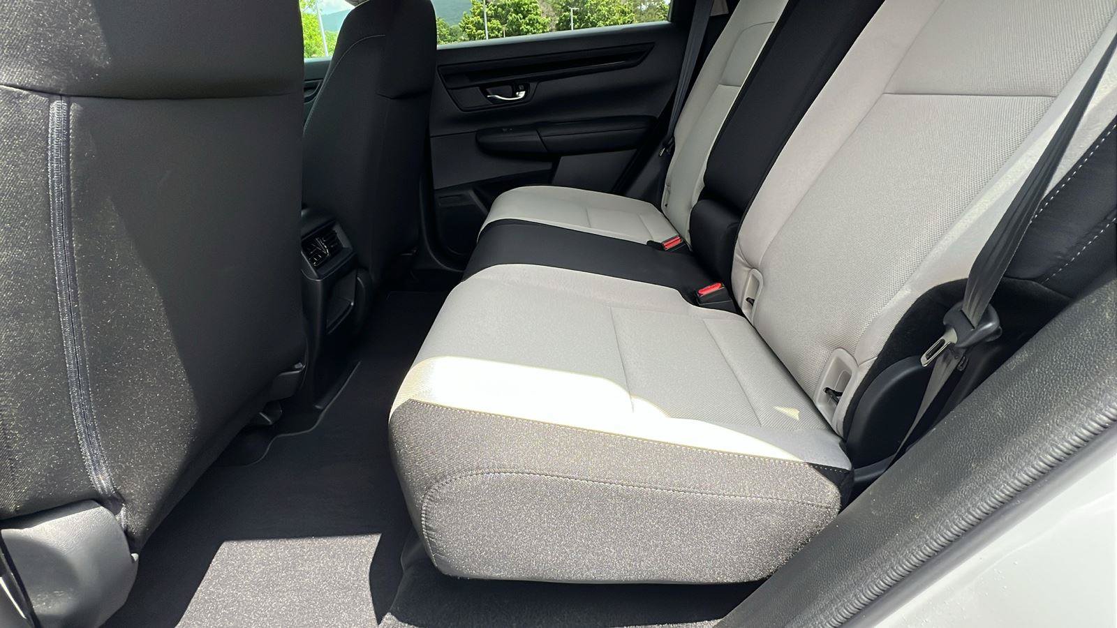 Used 2026 Honda CR-V LX image 18