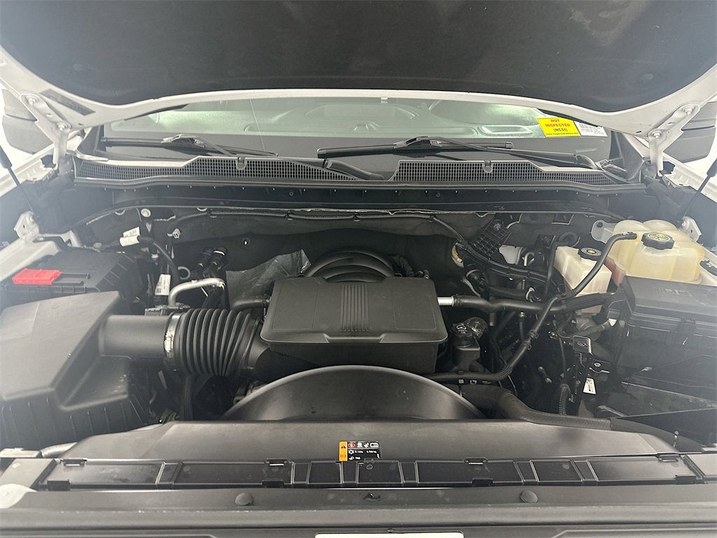 Used 2024 Chevrolet Silverado 2500 Custom w/ Custom Value Package image 32