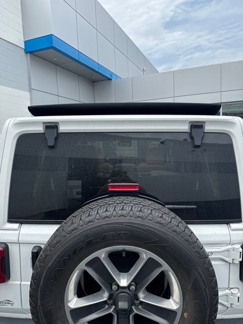Used 2019 Jeep Wrangler Unlimited Sahara w/ Advanced Safety Group AWD/4WD image 7