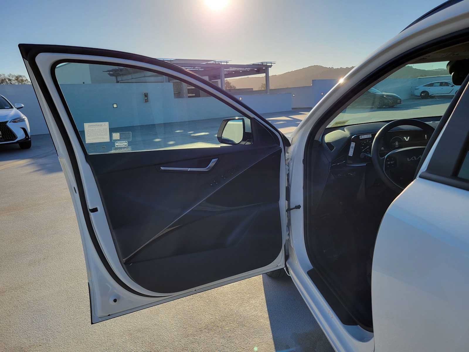 Used 2026 Kia Niro Wind FWD image 19