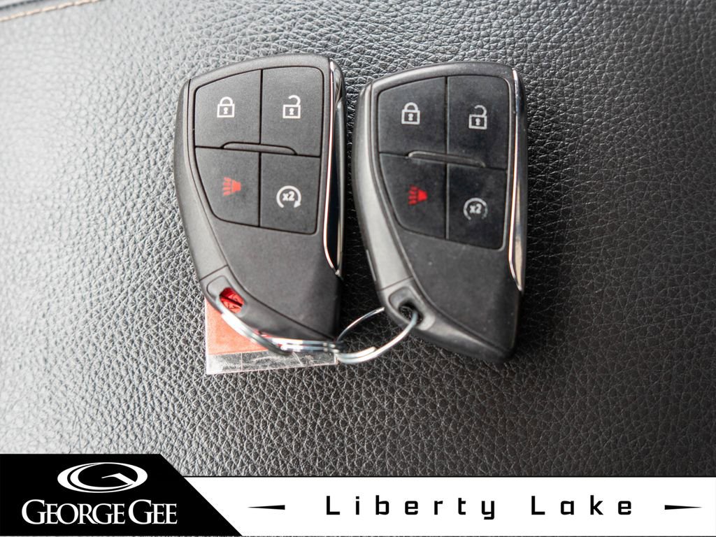 Used 2023 GMC Canyon Denali image 27