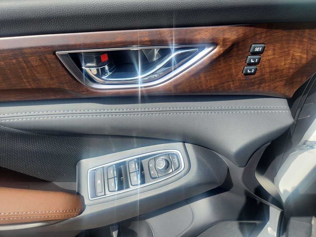 New 2025 Subaru Ascent Touring image 13