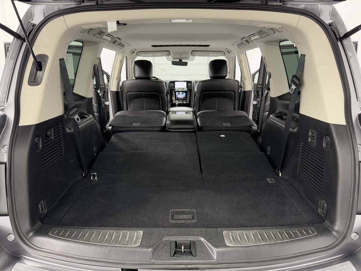 Used 2021 INFINITI QX80 Luxe image 33