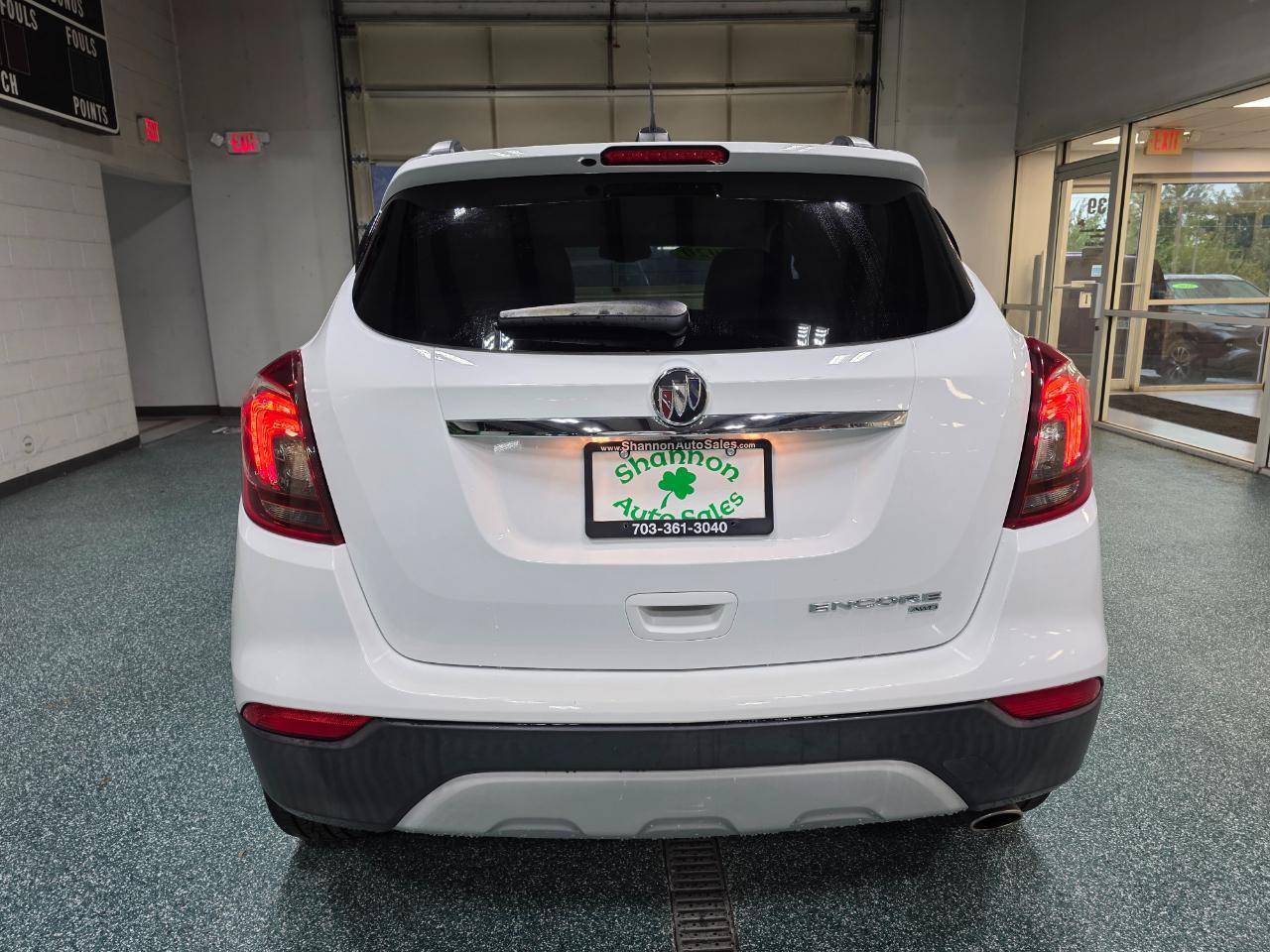 Used 2020 Buick Encore Preferred AWD/4WD image 8