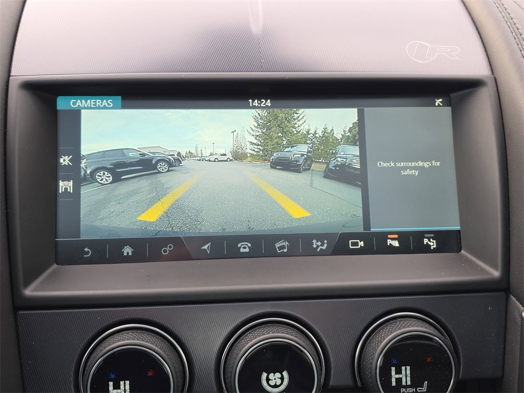 Used 2021 Jaguar F-TYPE R image 24