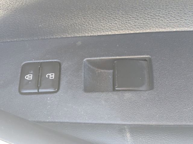Used 2023 Toyota Corolla XSE FWD image 33