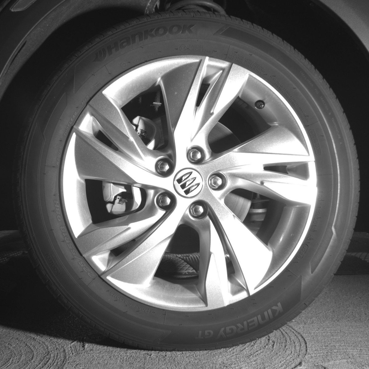 Used 2025 Buick Encore GX Preferred AWD/4WD image 12