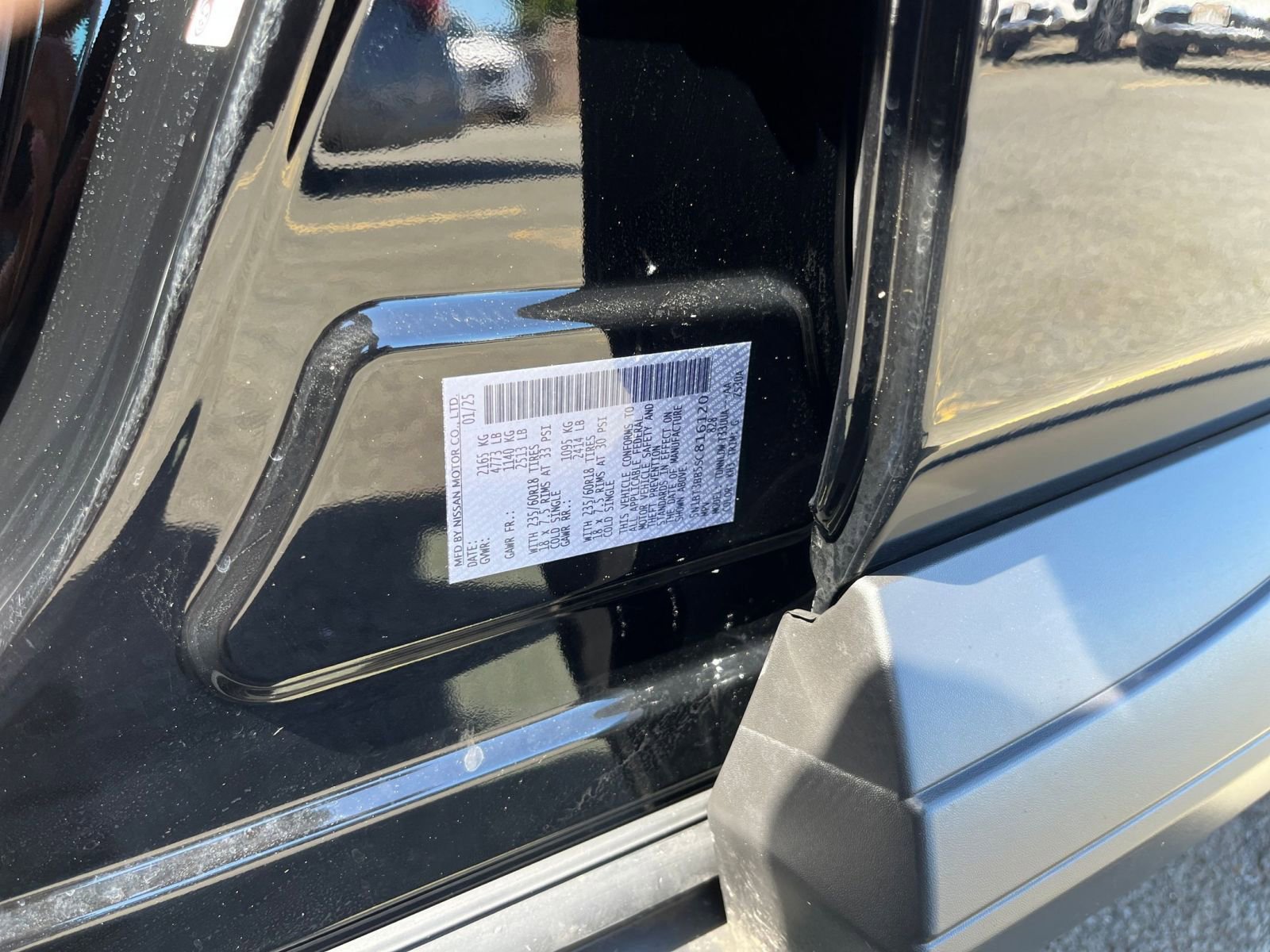 Used 2025 Nissan Rogue SV image 31