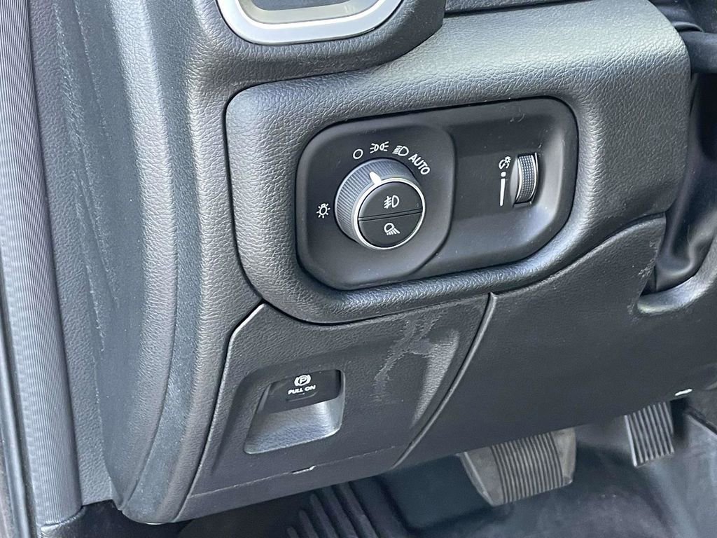 Certified 2023 RAM 1500 Big Horn image 28