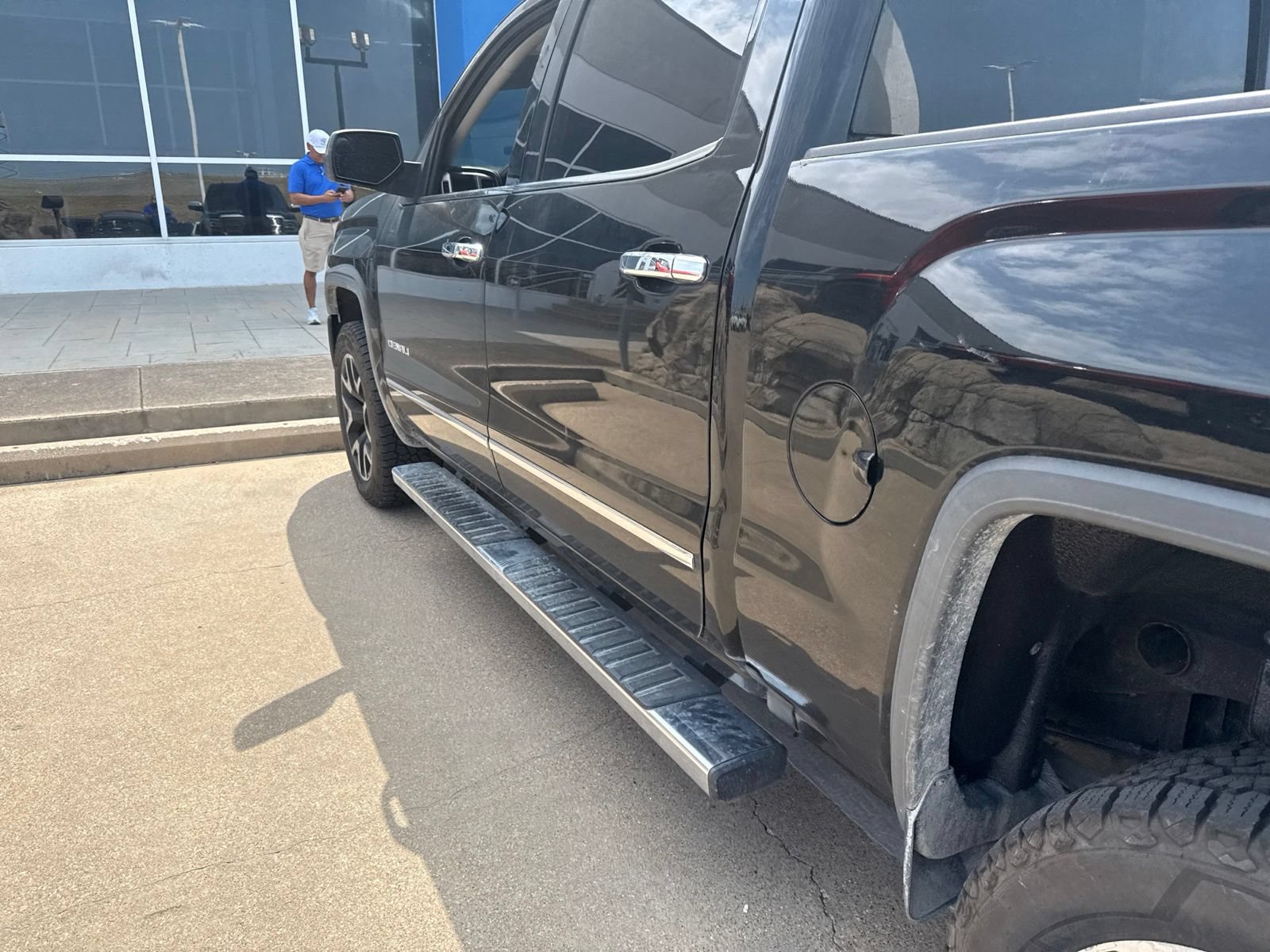 Used 2017 GMC Sierra 1500 Denali AWD/4WD image 9