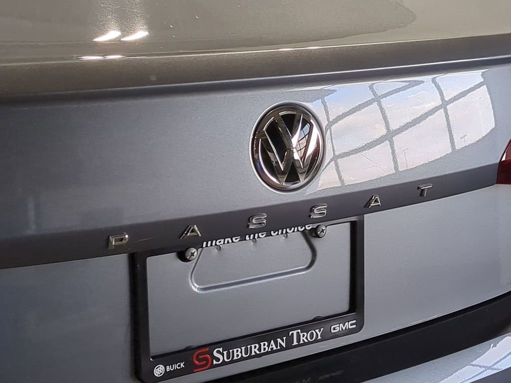 Used 2020 Volkswagen Passat 2.0T SE image 15