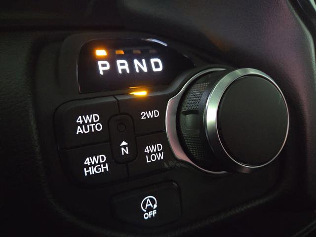 New 2026 RAM 1500 4x4 Crew Cab image 21