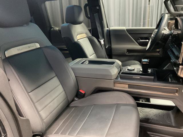 Used 2024 GMC Hummer EV 2X w/ Extreme Off-Road Package image 16