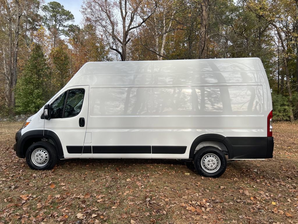 New 2026 RAM ProMaster 3500 w/ Premium Convenience Group image 8