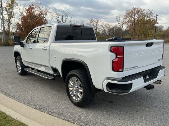 Used 2025 Chevrolet Silverado 2500 High Country image 4